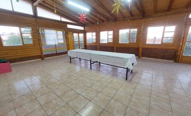 SALÓN EN ALQUILER - CENTENARIO