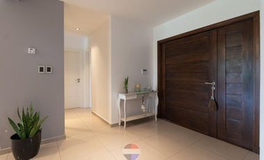 VENTA CASA 3 DORM CON PILETA SIETE SOLES CORDOBA