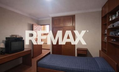 VENTA CASA 4 DORMITORIOS - CINCO SALTOS
