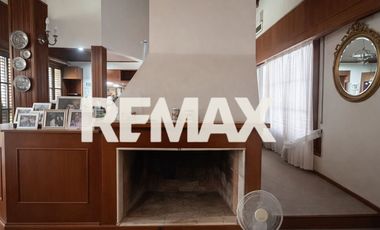 VENTA CASA 4 DORMITORIOS - CINCO SALTOS