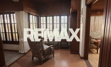 VENTA CASA 4 DORMITORIOS - CINCO SALTOS