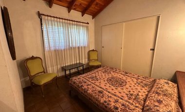 CASA 5 AMBIENTES EN VENTA LA UNION CON PISCINA