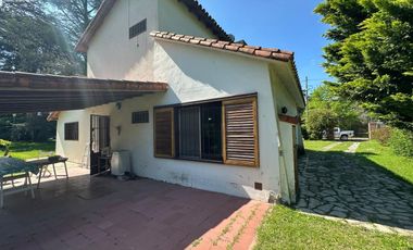 CASA 5 AMBIENTES EN VENTA LA UNION CON PISCINA