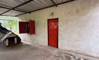 CASA en VENTA EN MERLO CON PATIO COCHERA Y DPTO