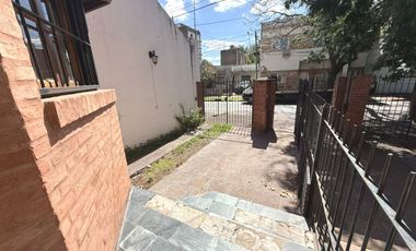 VENTA DÚPLEX 4 AMB AL FRENTE C/ COCHERA SAN MARTIN