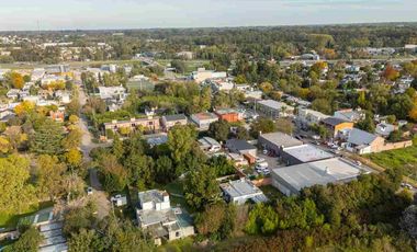 Casa quinta - Venta - A 300mts de ramal pilar