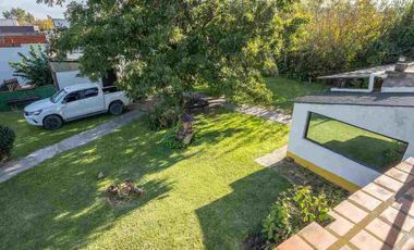 Casa quinta - Venta - A 300mts de ramal pilar