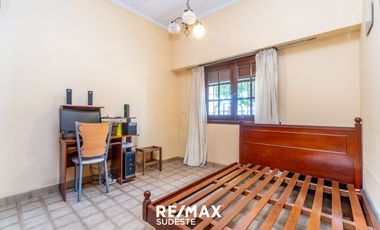 VENTA CASA 3 DORMITORIOS+COCHERA en B. P. PICO
