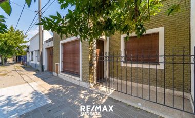VENTA CASA 3 DORMITORIOS+COCHERA en B. P. PICO