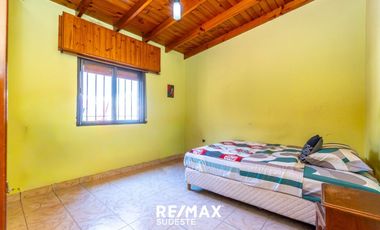 VENTA CASA 3 DORMITORIOS+COCHERA en B. P. PICO