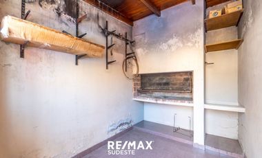 VENTA CASA 3 DORMITORIOS+COCHERA en B. P. PICO