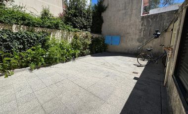 VENTA DEPARTAMENTO 2 AMBIENTES FRENTE LUMINOSO