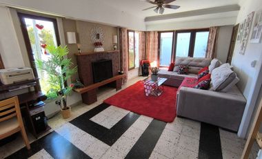 Venta Casa 5 ambientes Zona Parque Necochea