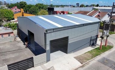 VENTA DE GALPON /DEPOSITO A ESTRENAR, ACCESO R9