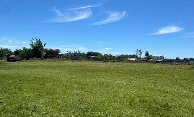 Lote en venta sobre ruta en Cnia. Carolina