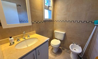 Oficinas y Depósitos en Venta - Tandil