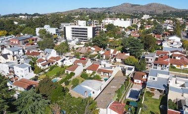 Oficinas y Depósitos en Venta - Tandil