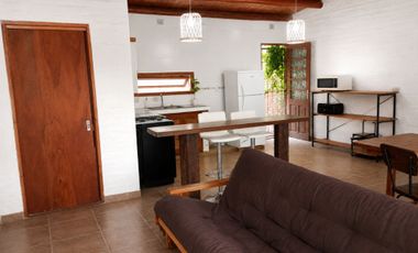 CASA CON PILETA EN SAUCE VIEJO