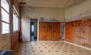 VENTA- CASA LOTE PROPIO- 4 AMBIE- PARQUE PATRICIOS