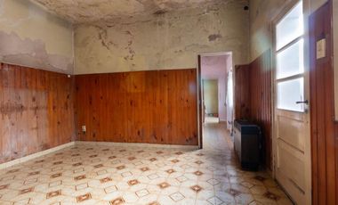 VENTA- CASA LOTE PROPIO- 4 AMBIE- PARQUE PATRICIOS