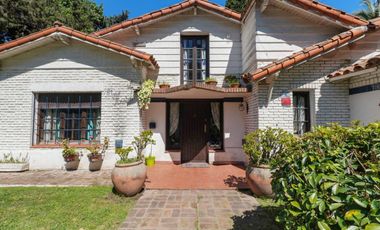 VENTA CASA CON PILETA CORIMAYO BURZACO