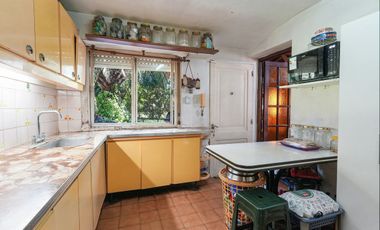 VENTA CASA CON PILETA CORIMAYO BURZACO