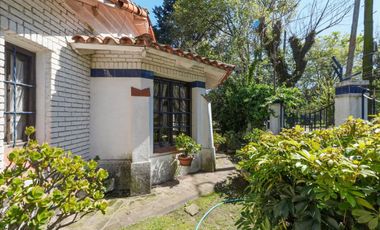 VENTA CASA CON PILETA CORIMAYO BURZACO