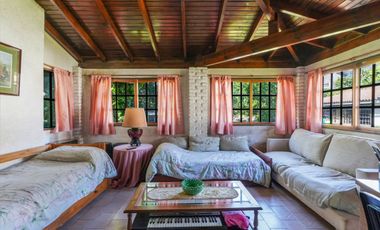VENTA CASA CON PILETA CORIMAYO BURZACO