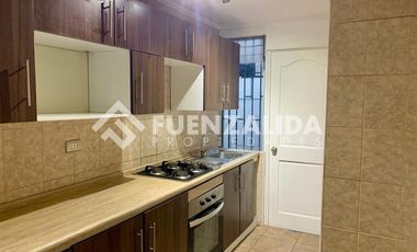 Casa en Arriendo en Pasaje Estación Ocoa 873