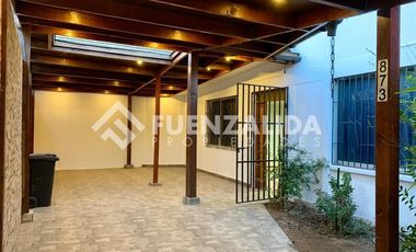 Casa en Arriendo en Pasaje Estación Ocoa 873