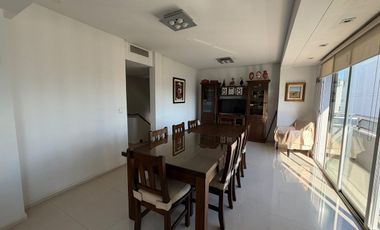 VENTA DEPTARTAMENTO 5 AMB CON COCHERAS, QUILMES