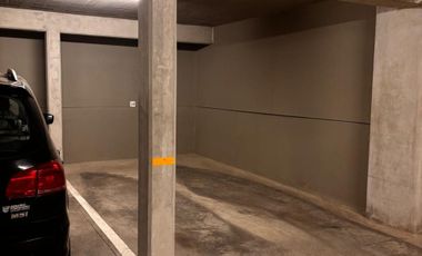VENTA COCHERA MAIPÚ AL 2000