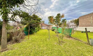 SE VENDE CASA EN MONTE VERA CON 400 M2 DE TERRENO