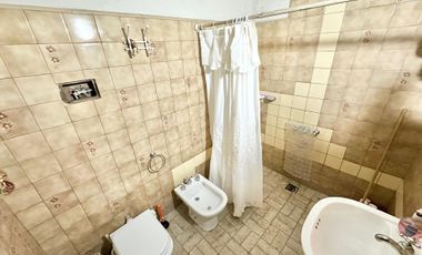 SE VENDE CASA EN MONTE VERA CON 400 M2 DE TERRENO