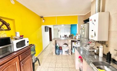 SE VENDE CASA EN MONTE VERA CON 400 M2 DE TERRENO