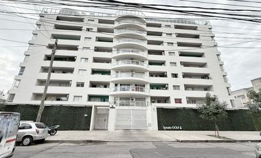 Venta Cochera en Spazio Golf  Villa Raffo