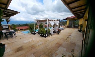 Finca en venta de 3 hab. en La Mesa Puente Roto, La Mesa