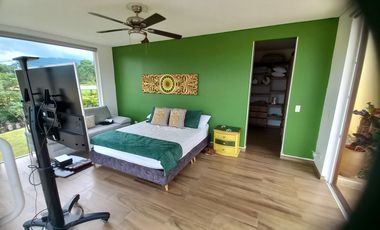 Finca en venta de 3 hab. en La Mesa Puente Roto, La Mesa