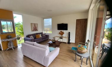 Finca en venta de 3 hab. en La Mesa Puente Roto, La Mesa
