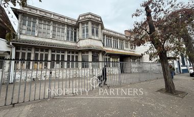 ARRIENDO! gran propiedad comercial en Copiapo, esquina Lira, Santiago