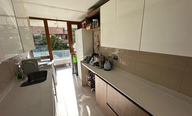 Departamento en Arriendo en Amplio y moderno departamento con amplias áreas comunes