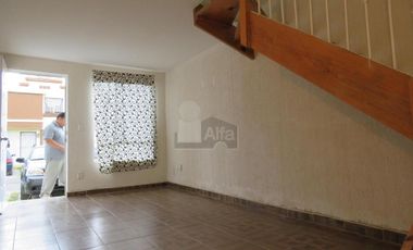 Casa en renta Urbi ojo de agua Tecámac