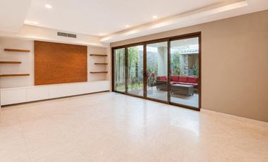 Residencia de Lujo en Renta La Providencia Metepec