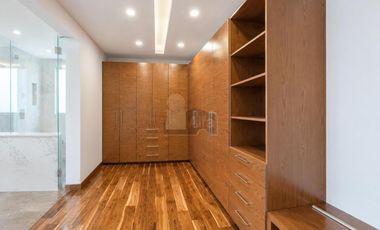 Residencia de Lujo en Renta La Providencia Metepec