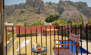 Casa en Renta con seguridad y preciosa Vista al tepozteco