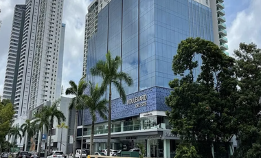 OFICINA / COSTA DEL ESTE / BOULEVARD DEL ESTE / 92M2 / VIA PRINCIPAL