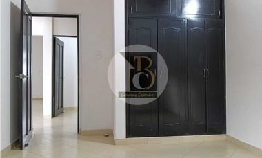 SE ARRIENDA CASA PARA USO COMERCIAL