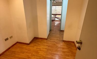 SE ARRIENDA OFICINA EN VALLE COPIAPO CON ESTACIONAMIENTO