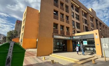 SE ARRIENDA OFICINA EN VALLE COPIAPO CON ESTACIONAMIENTO