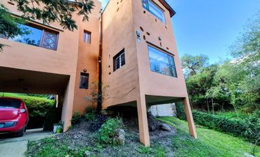 VENTA CASA TRES DORMITORIOS ICHO CRUZ